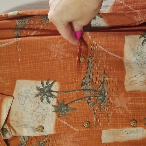 🌴EUC~Paradise Collection Button Down Short Sleeve Shirt - Picture 2 of 14